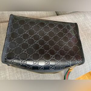 Sherry Line GG Supreme Gucci Tote - Make up bag